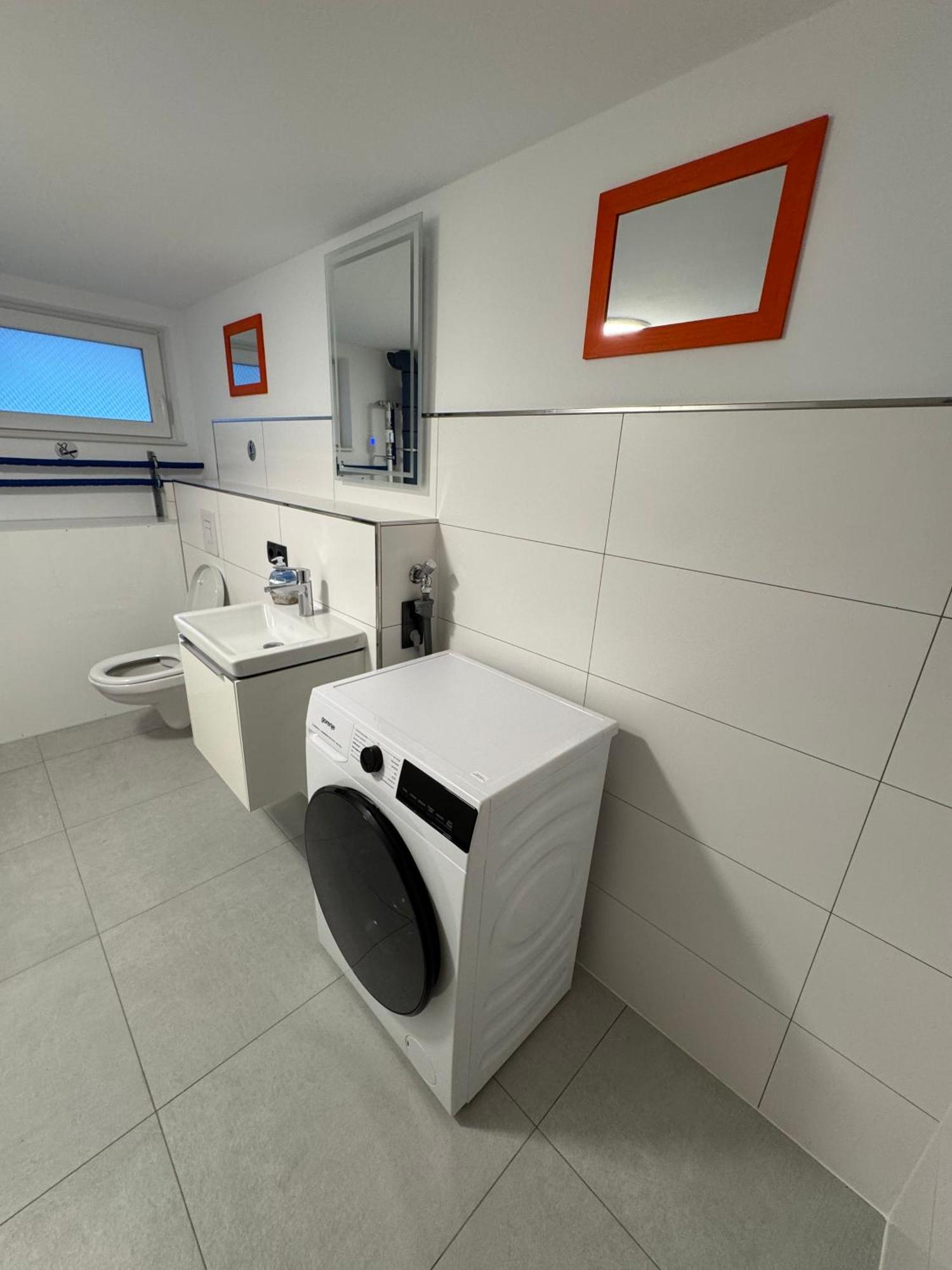 Neu Renoviertes 3 4 Boxspringbetten Moderne Kueche Und Vieles Mehr * Lohne (North Rhine-Westphalia)