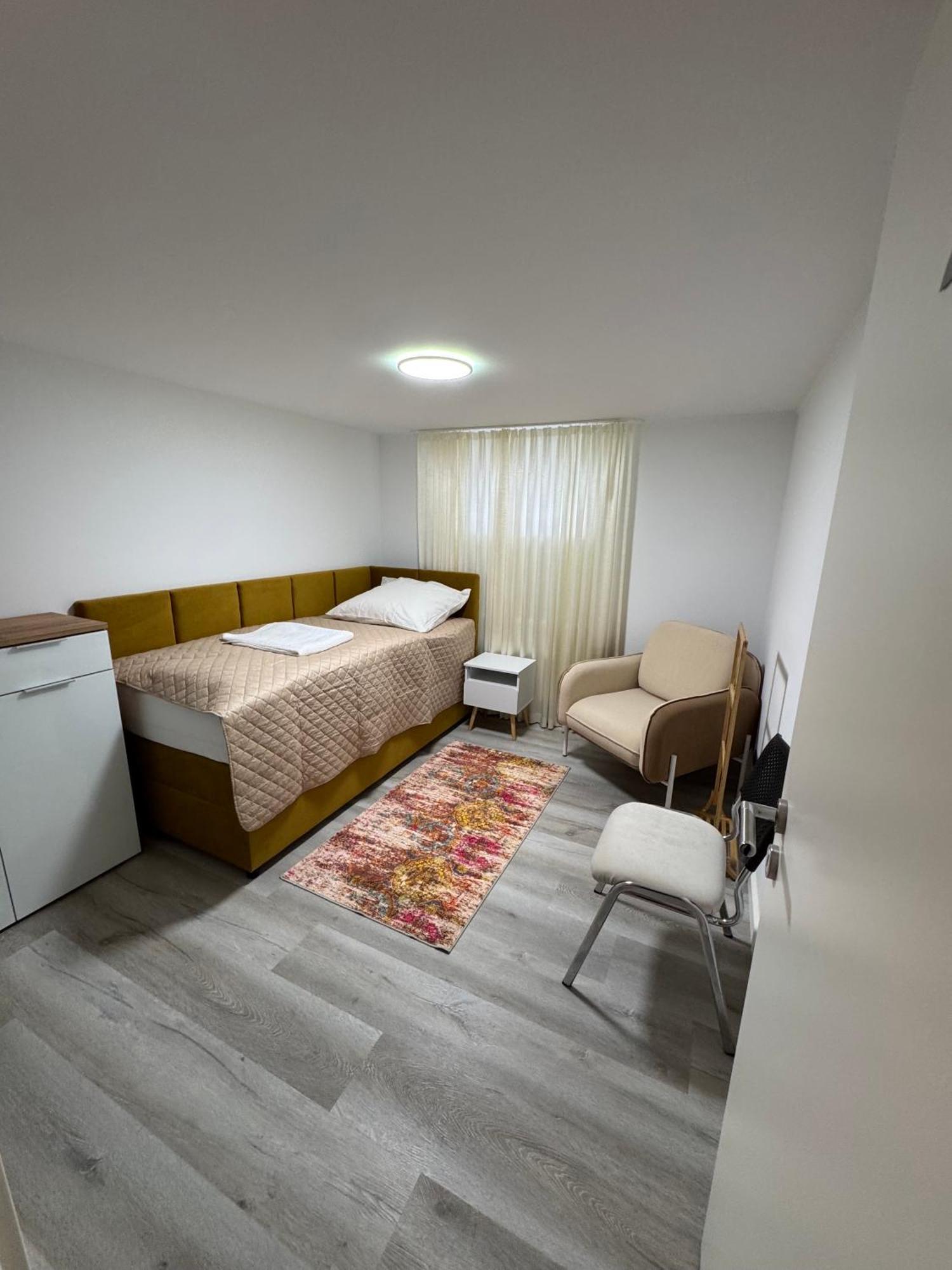 Neu Renoviertes 3 4 Boxspringbetten Moderne Kueche Und Vieles Mehr *