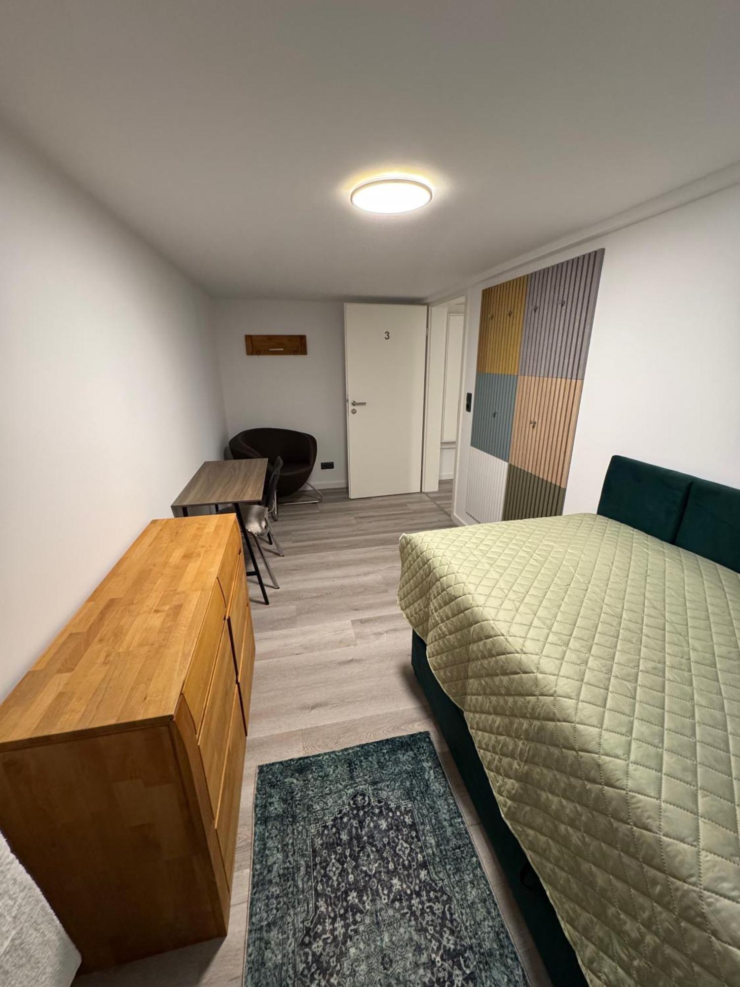 Séjour chez l'habitant Neu Renoviertes 3 4 Boxspringbetten Moderne Kueche Und Vieles Mehr Lohne (North Rhine-Westphalia)